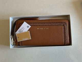 Cartera Michael Kors Marrón con Pulsera
