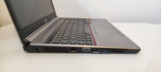 Portátil Intel Core i7 8GB RAM SSD