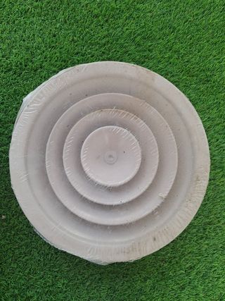 Rejillas de ventilación circulares y rectangular