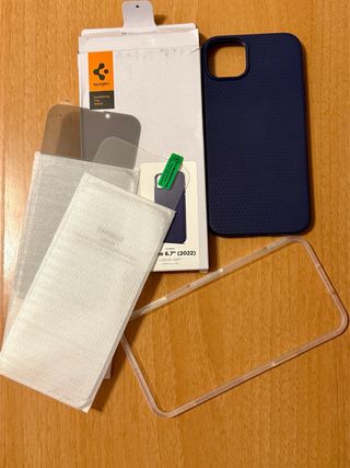 Custodia e protezioni Spigen - iPhone 14 Plus