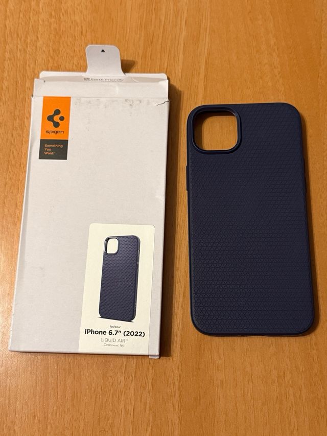 Funda y Protectores Spigen - iPhone 14 Plus