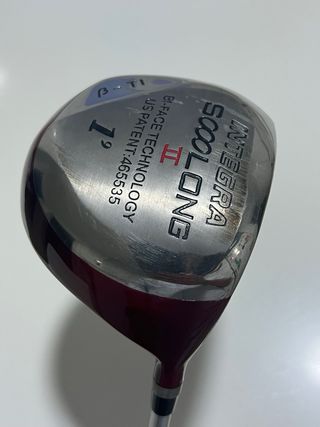 Palo de golf Driver rojo metalizado nuevo.