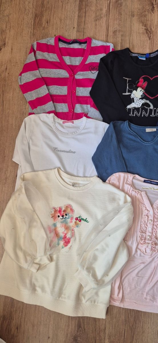 Set 8 maglie e magliette 10 anni. Ottime condizion