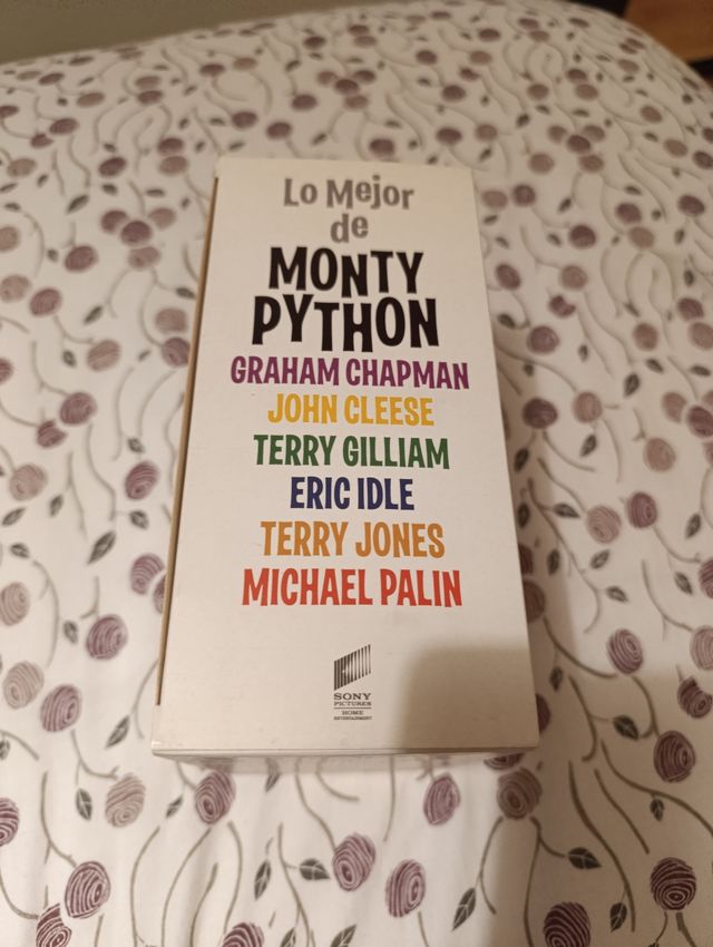 Lo Mejor de Monty Python - Libro Español