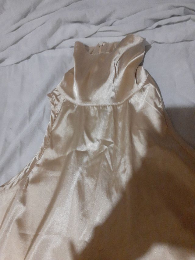 Vestido satén amarillo claro talla M