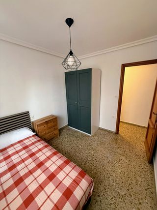 Piso amueblado con electrodomésticos