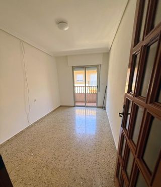 Piso amueblado con electrodomésticos