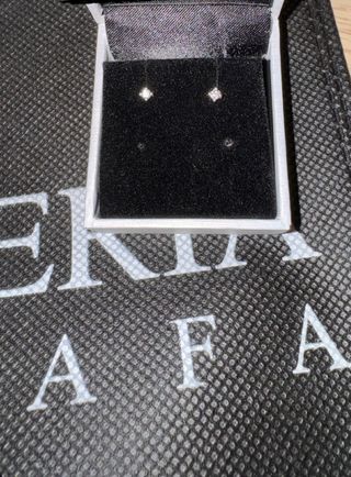 Aretes de diamante