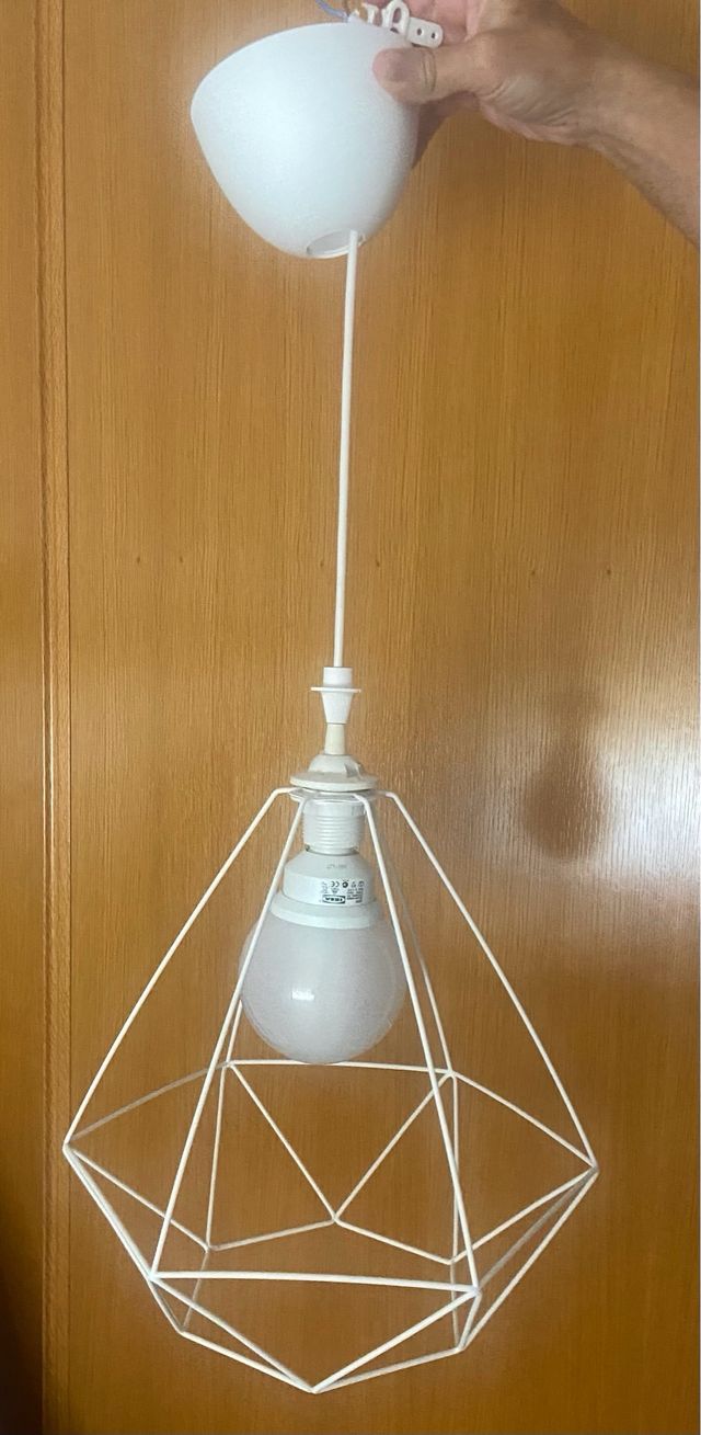 Lámpara colgante geométrica blanca