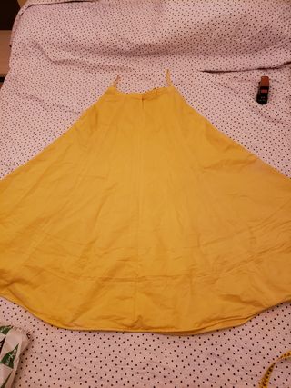 Traje de flamenca amarillo, gitana, feria