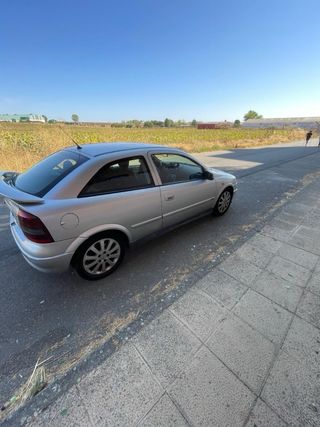 Opel Astra 2004