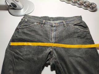 Pantalón vaquero hombre Lacoste 