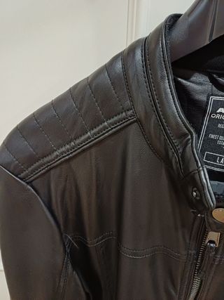 Chaqueta Alcott Polipiel Negra. 