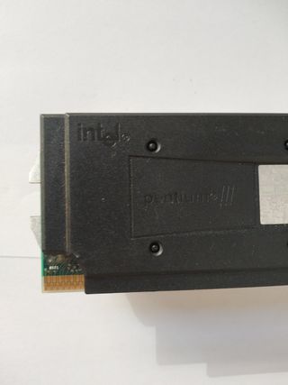 Intel Pentium 3 600Mhz Slot 1