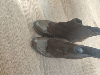 Botines de piel marrones Talla 39
