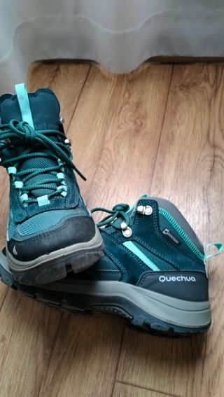 Botas de montaña Quechua mujer T38 impermeables