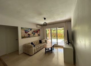 Piso en alquiler en Elviria en Marbella