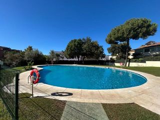 Piso en alquiler en Elviria en Marbella