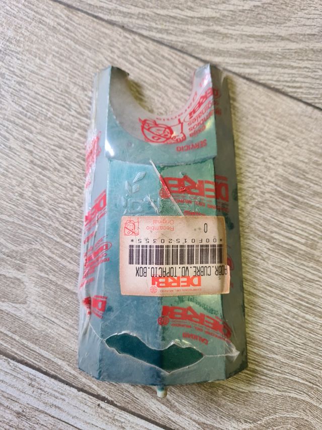 Tapa claxon Derbi Variant Box Original