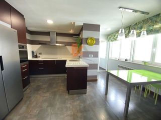 Dúplex en alquiler en Ensanche - Sar en Santiago de Compostela