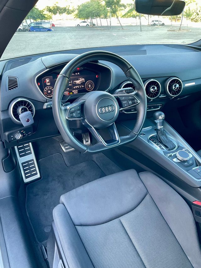 Audi TT S line edition 1.8 TFSI S tronic Coupé