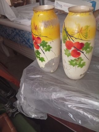 Jarrones antiguos decorados