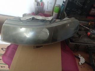Faros Seat León lado conductor 