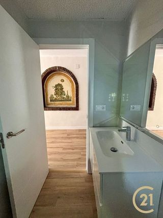 Local comercial en venta en El Ejido - La Merced - La Victoria en Málaga