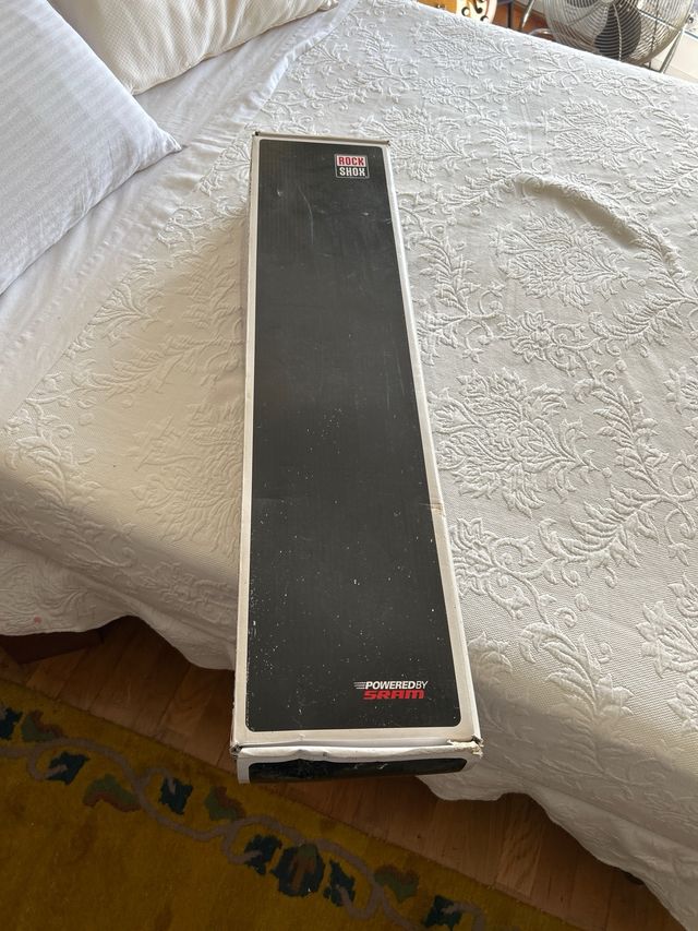 RockShox Sektor RL 29 Horquilla 140mm Negra