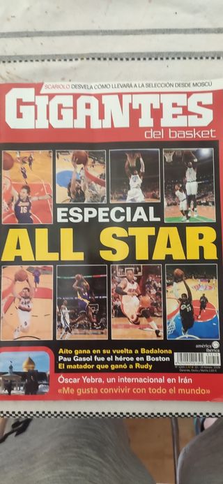 Gigantes del basket 1213, 1215 y 1216. Con Posters