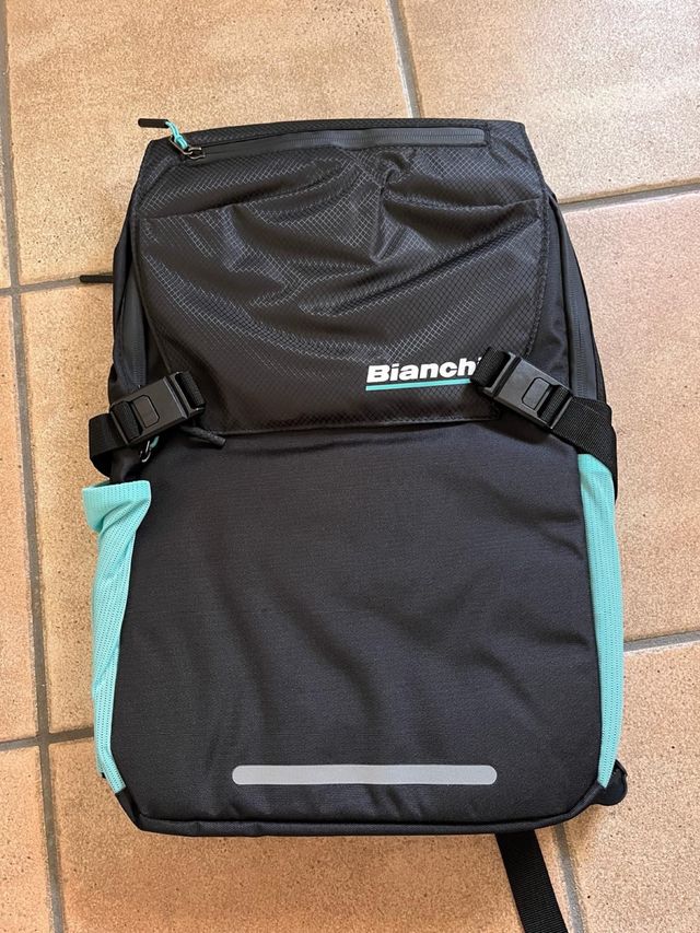 Zaino Bianchi Urban 25L Nero/Acqua
