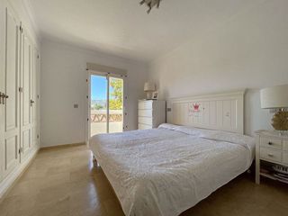 Casa adosada en alquiler en Nueva Andalucía centro en Marbella