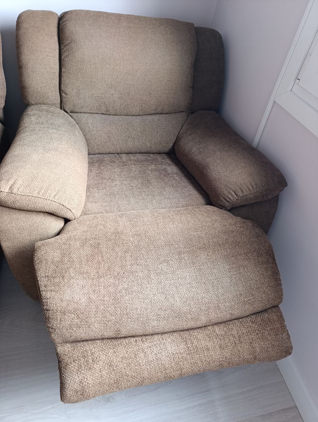 Sillón relax marrón tela. Nuevo