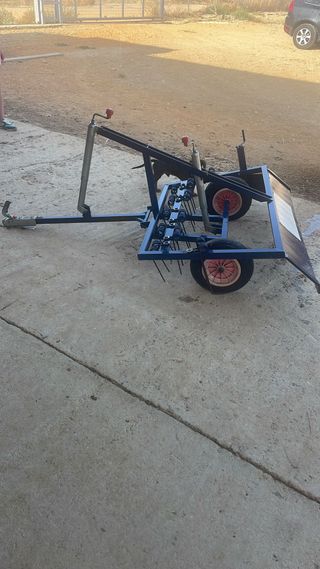 Rastra para pista de equitación