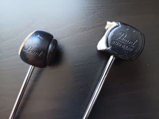 2 Mazas Pearl pedal Bombo Batería
2 Pearl beater