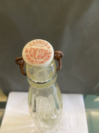 Bottiglia gassata vintage Roncarole