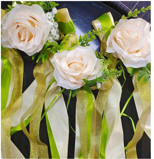 4 Flores Artificiales Coche Boda