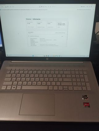 Portátil HP 17 Plata