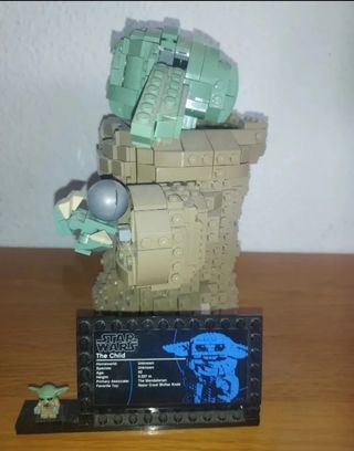 Lego Baby Yoda