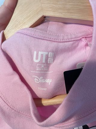 Camiseta Uniqlo edición especial Disney by Ambush