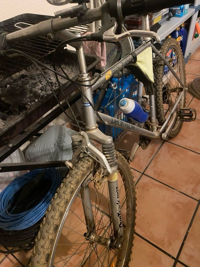 Bicicleta Decathlon Rockrider 320