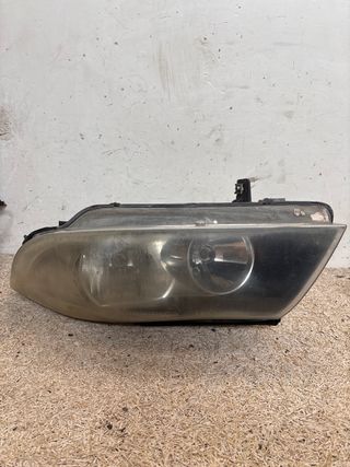 Faro delantero izquierdo BMW 320d E90