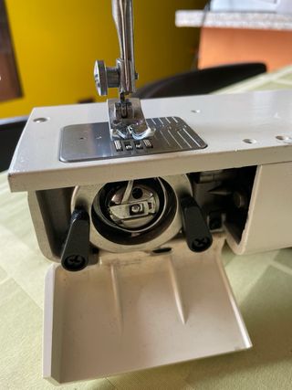 Máquina de coser Jones Zig-Zag