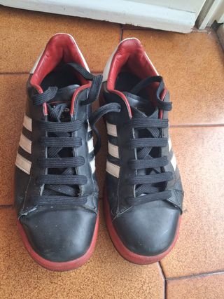 Scarpe Adidas donna nere rosse bianche