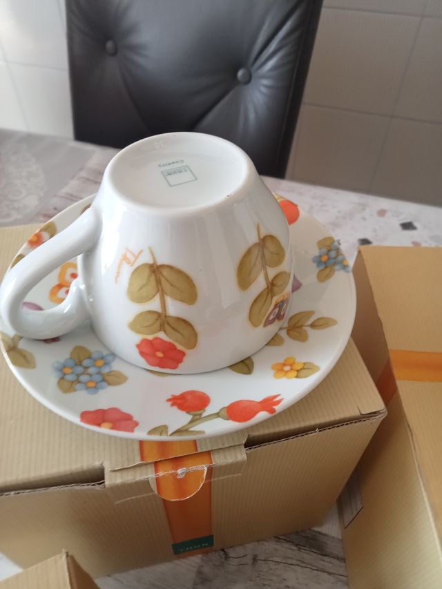 Servizio colazione 8 pezzi Thun