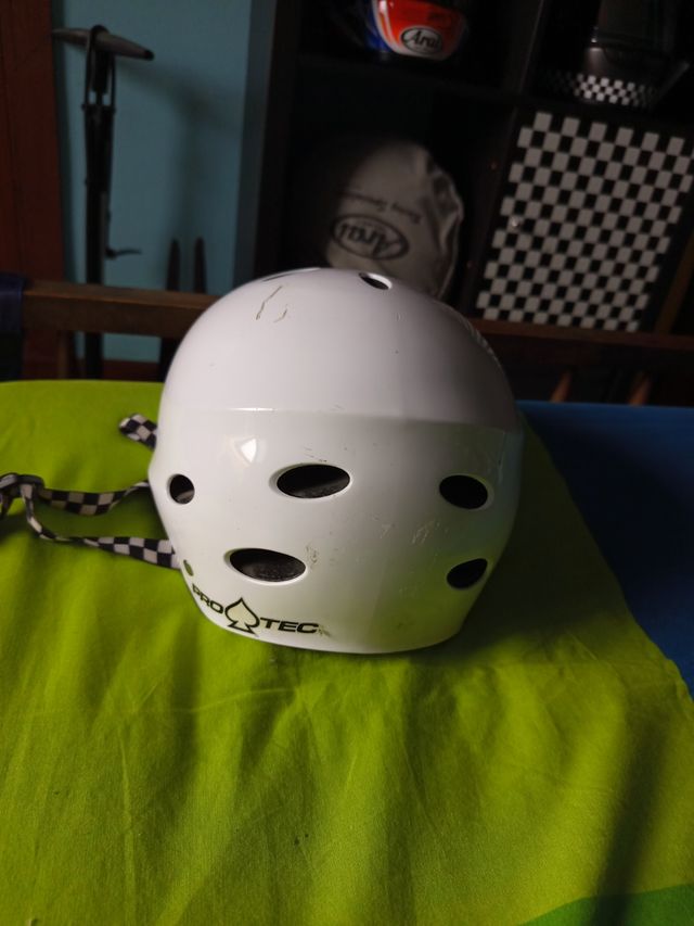 Casco Skate Pro-Tec Blanco