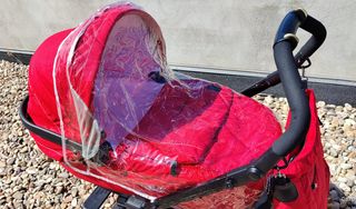 Cochecito Trío Peg Perego, base Isofix, silla gr1