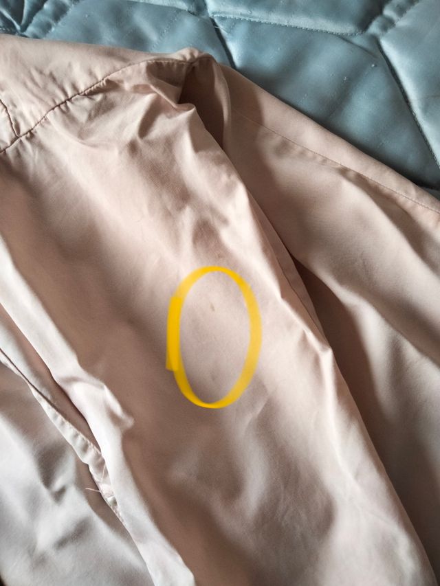 Camisa color rosa palo de Zara Basic.