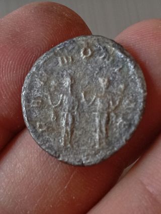 ≡ Moneda antigua Romana Antoniniano 22mm