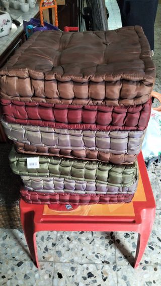 Cojines gruesos.Precio por unidad